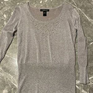 Sparkle sweater with pearl details